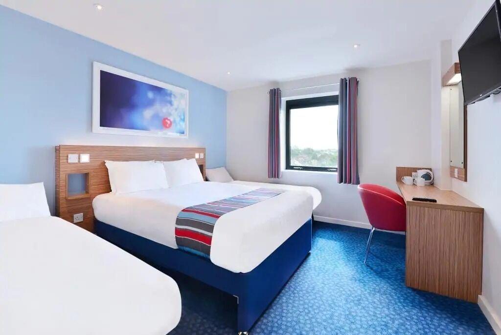 Travelodge Battersea London Exteriör bild