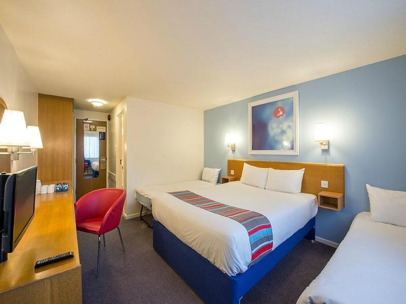 Travelodge Battersea London Exteriör bild
